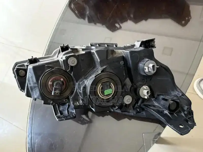 2018 Honda Civic Original Headlight Assembly Genuine OEM Pair