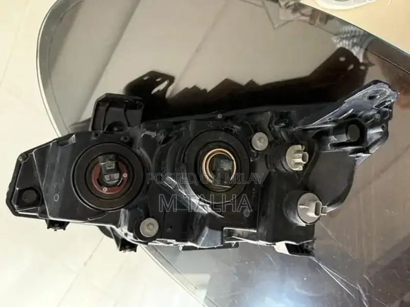 2018 Honda Civic Original Headlight Assembly Genuine OEM Pair