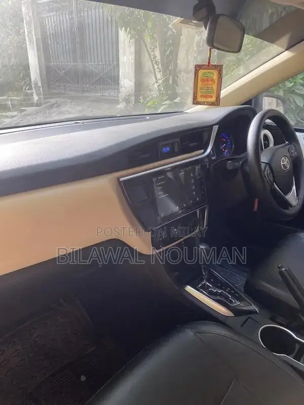 Toyota Corolla Altis 1.6 Sedan - Pristine Condition First Owner Vehicl