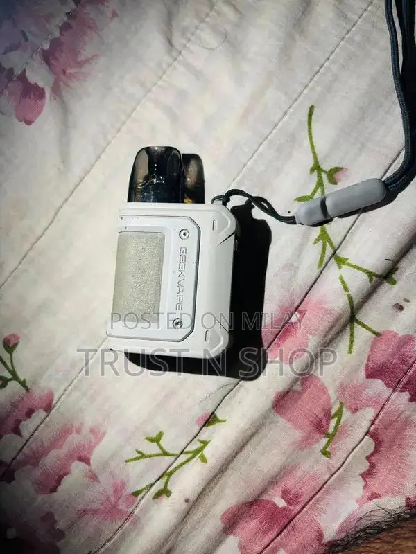 Geekvape Hero Q Vaping Device with Long Battery Life