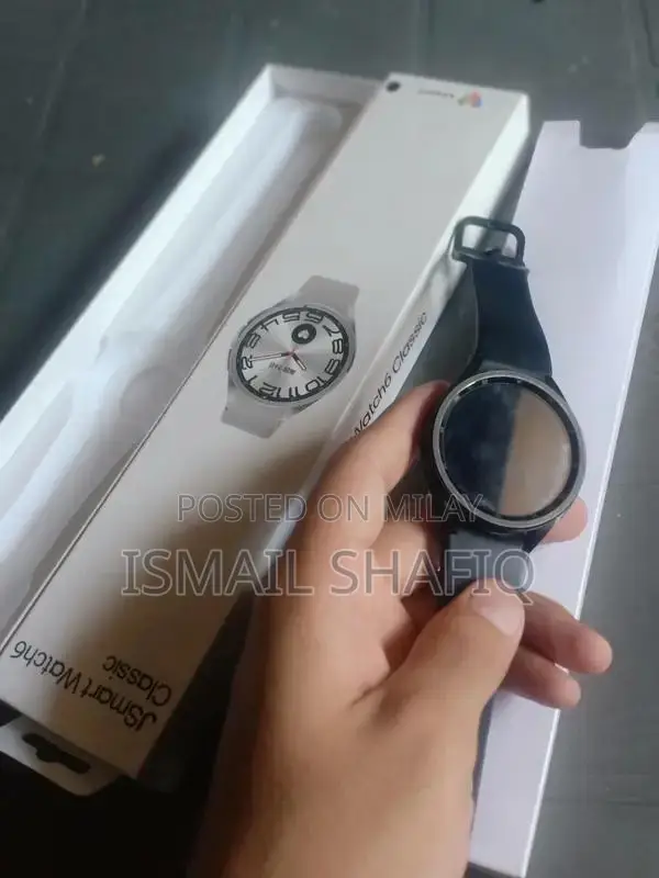 J Smart Watch 6 Classic - Sleek Smartwatch with Advanced Features