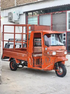 2014 Mini Loader Rickshaw - Compact Commercial Transport Vehicle