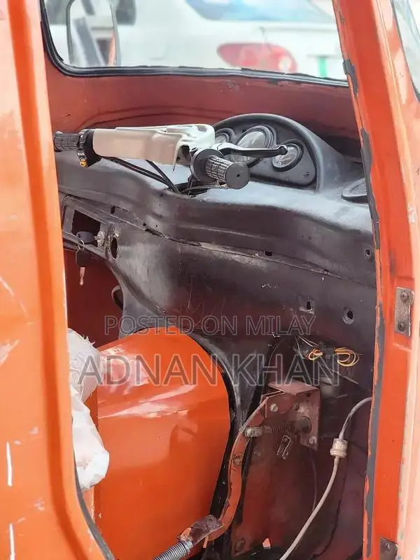 2014 Mini Loader Rickshaw - Compact Commercial Transport Vehicle