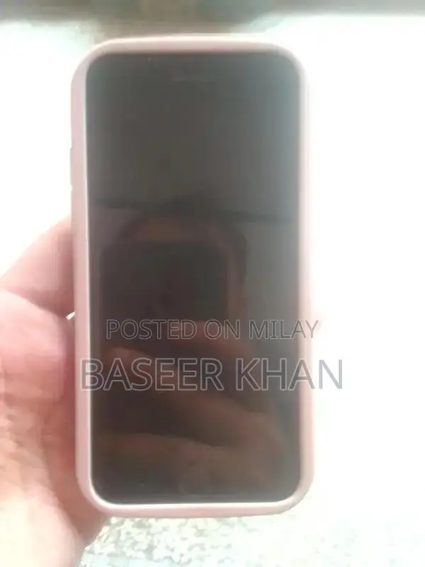 Apple iPhone 7 PTA Approved Smartphone Excellent Condition