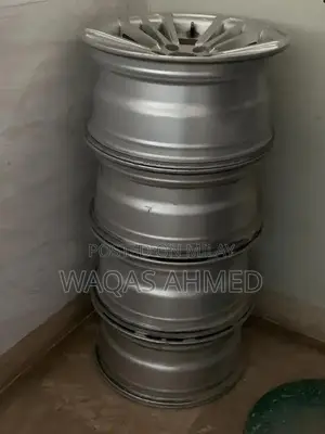 15-Inch Stylish Alloy Wheels - 5 Lug Pattern Performance Rims