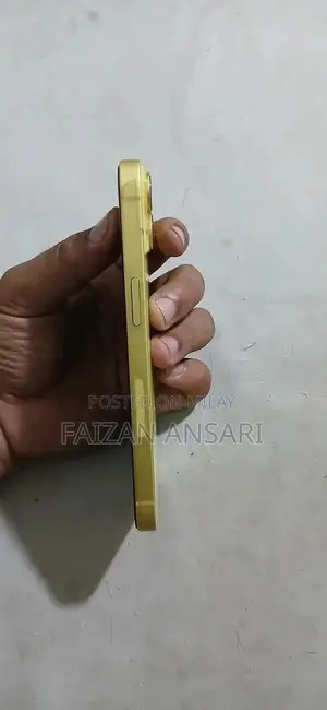 Apple iPhone 14 128GB Smartphone