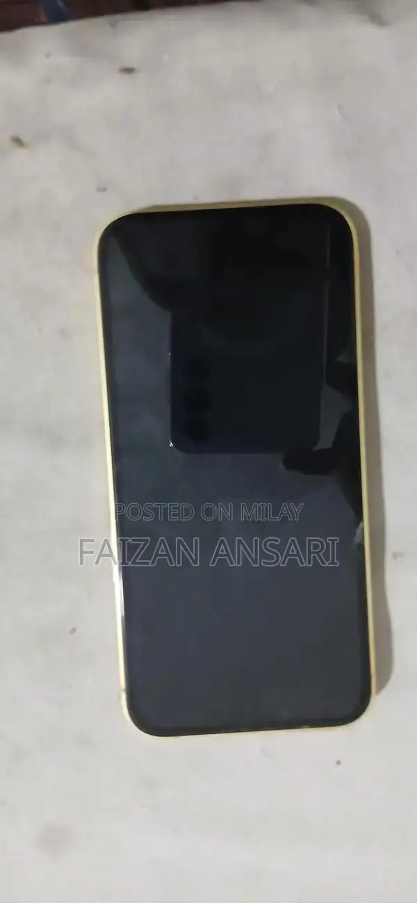 Apple iPhone 14 128GB Smartphone