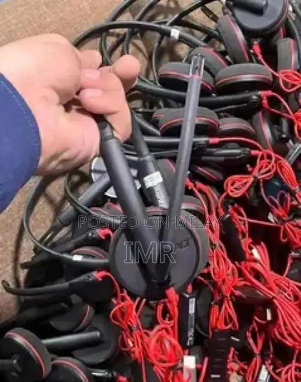 Professional Call Center Headset with Communication Features