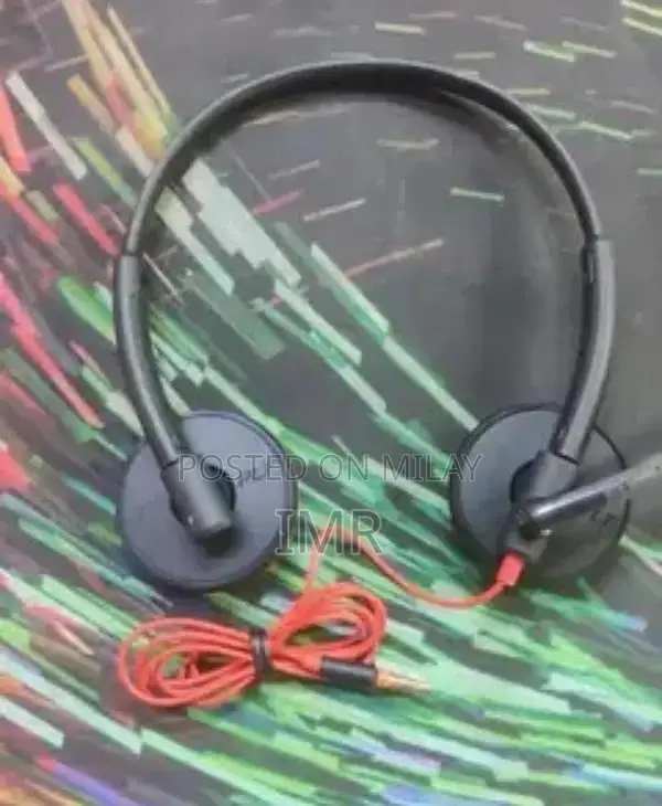 Professional Call Center Headset with Communication Features