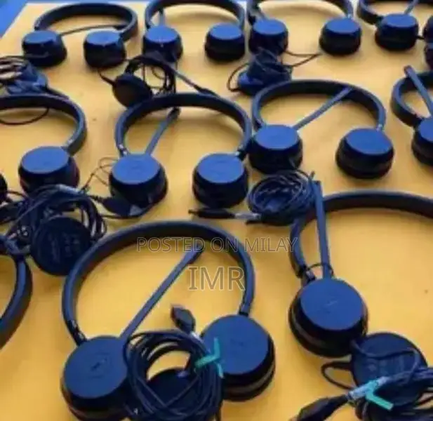 Professional Call Center Headset with Communication Features