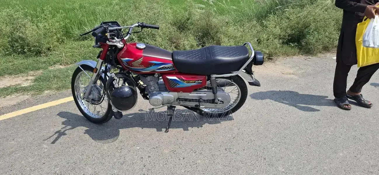 Honda 125cc Red Motorcycle