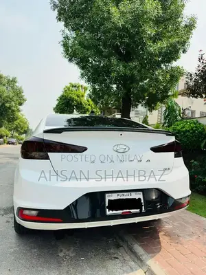 2021 Hyundai Elantra GLS - Low Mileage Sedan