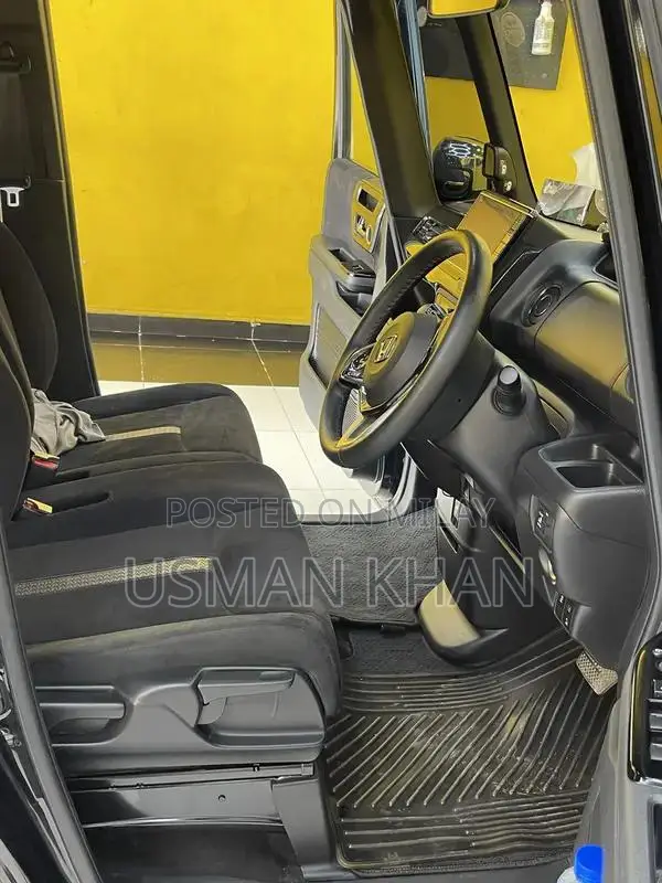 Honda N Box Custom Imported Compact Crossover