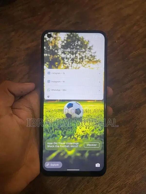 High-Performance Smartphone with Large Memory and Biometric Security