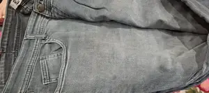 Quality Used Jeans Pants - Comfortable Casual Wear