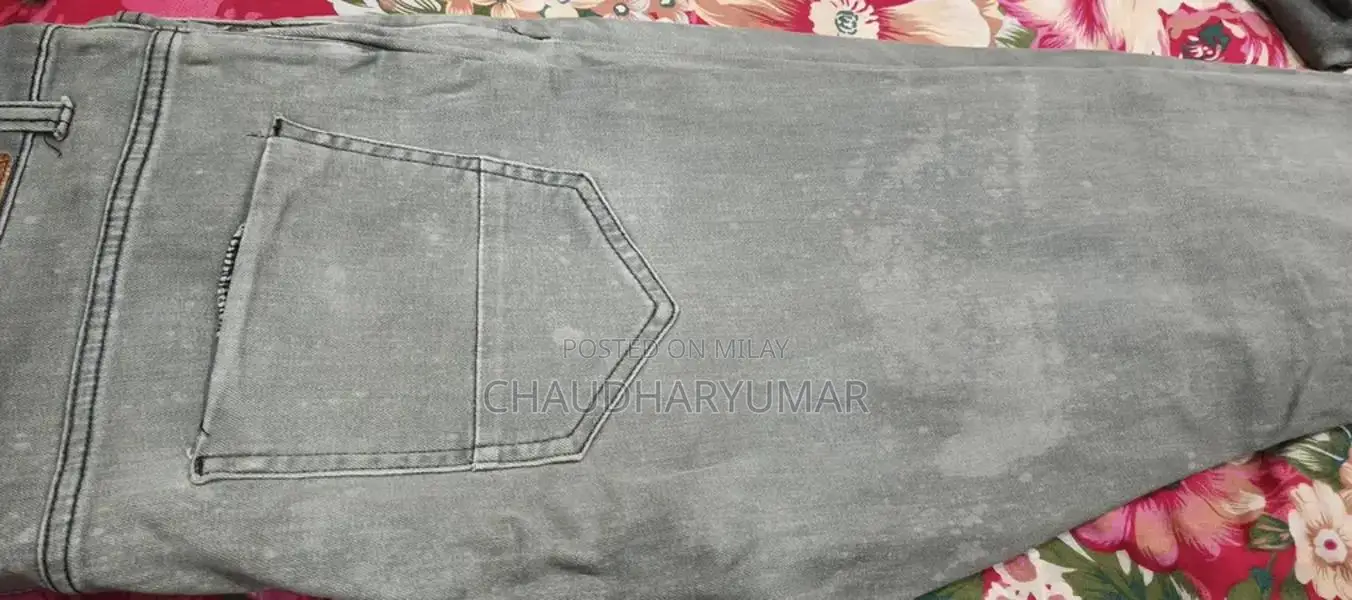 Quality Used Jeans Pants - Comfortable Casual Wear