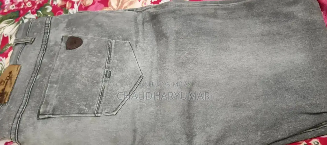 Quality Used Jeans Pants - Comfortable Casual Wear