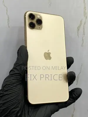 Premium Apple Smartphone 512GB Storage Full Condition