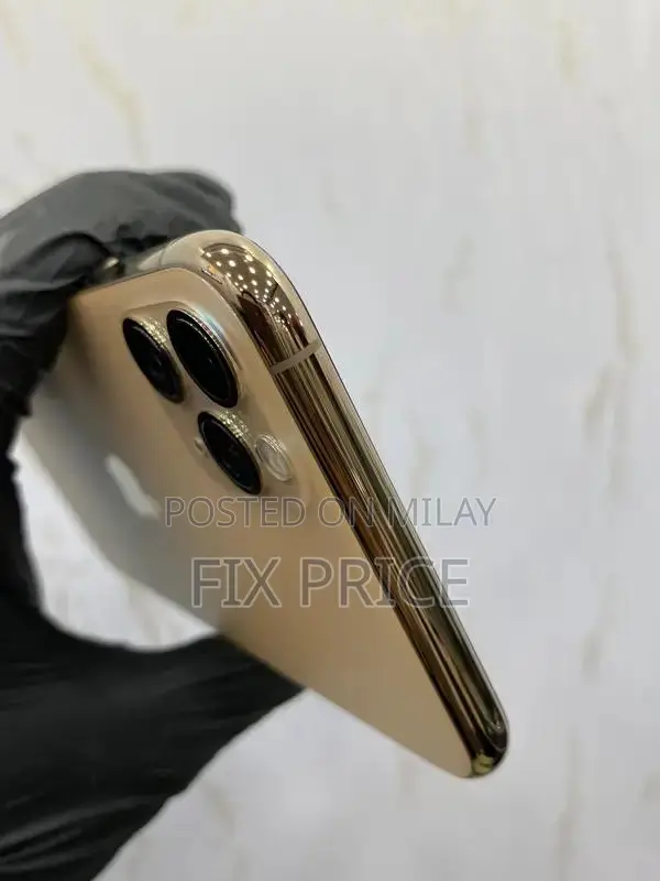 Premium Apple Smartphone 512GB Storage Full Condition