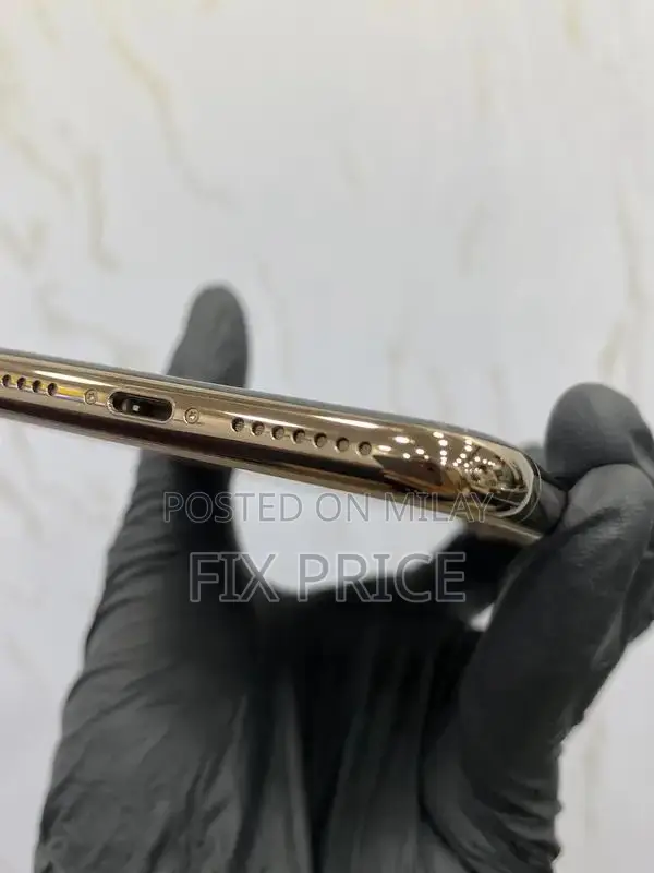 Premium Apple Smartphone 512GB Storage Full Condition