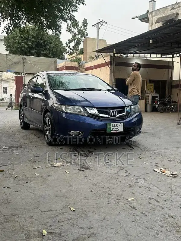 Honda City Sedan 2011 - Excellent Condition Low Mileage