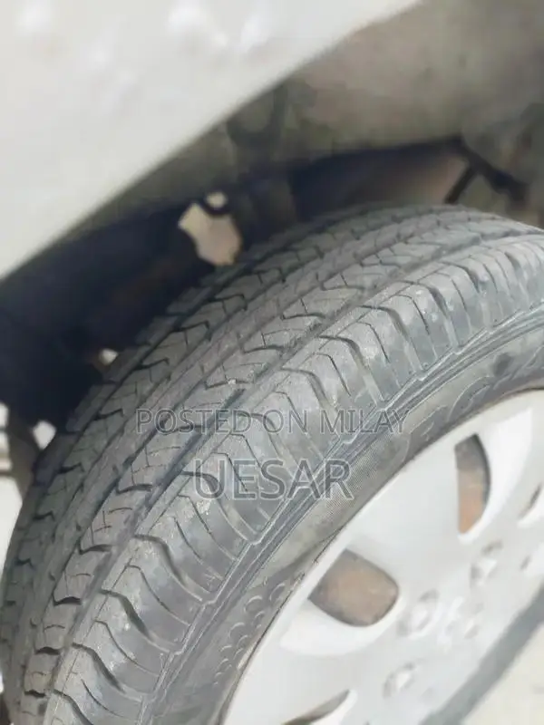 Hyundai Santro Compact Sedan - Excellent Condition