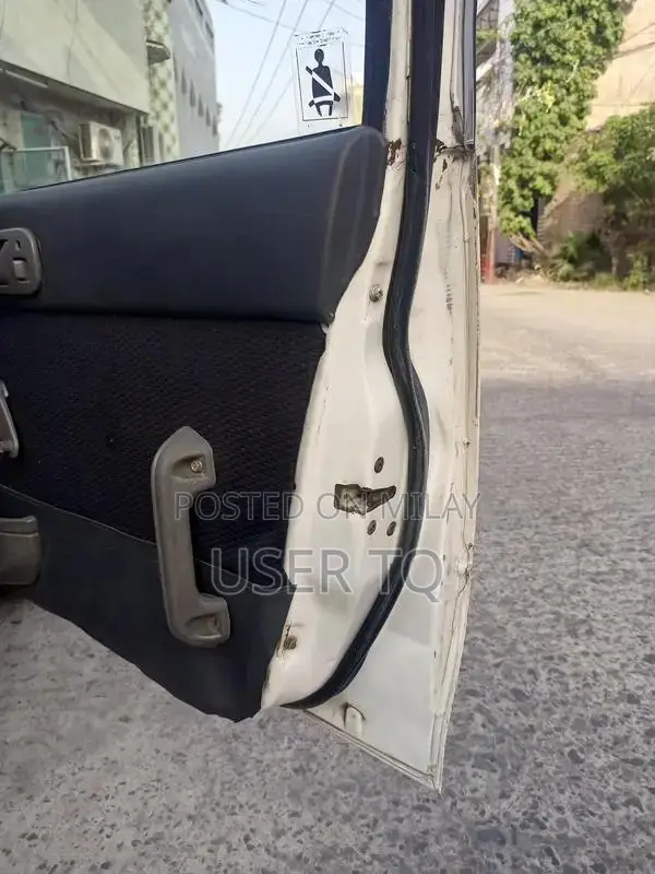 Suzuki Cultus Sedan - Well-Maintained Reliable Vehicle