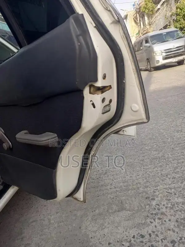 Suzuki Cultus Sedan - Well-Maintained Reliable Vehicle