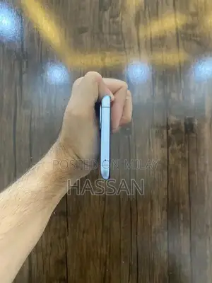 OnePlus 9R Smartphone - 8GB RAM, 256GB Storage, Quad Camera