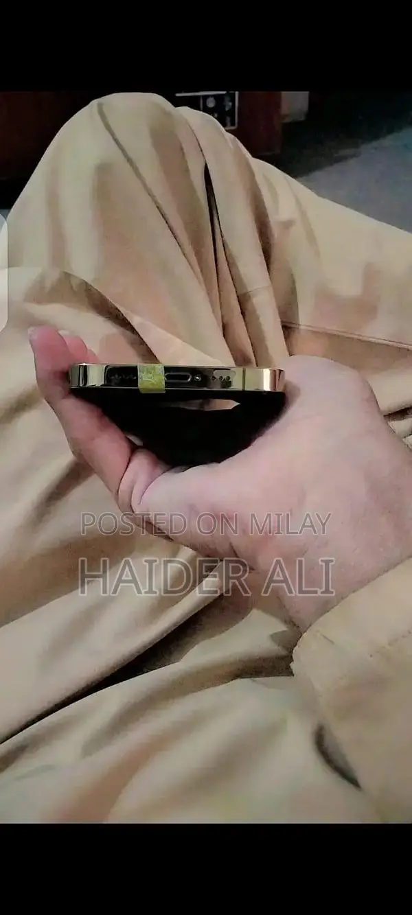 Apple iPhone 13 Pro Golden Smartphone 128GB Pristine Condition