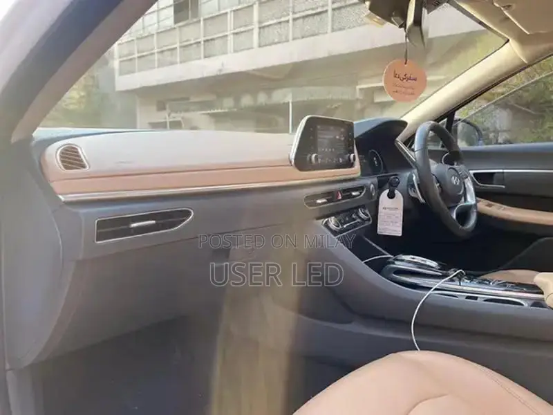 2022 Hyundai Sonata Mid-Size Sedan with Modern Design