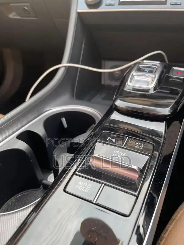 2022 Hyundai Sonata Mid-Size Sedan with Modern Design