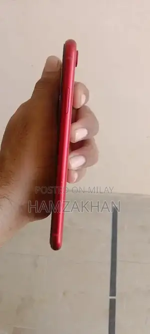 Apple iPhone XR 64GB Red Smartphone