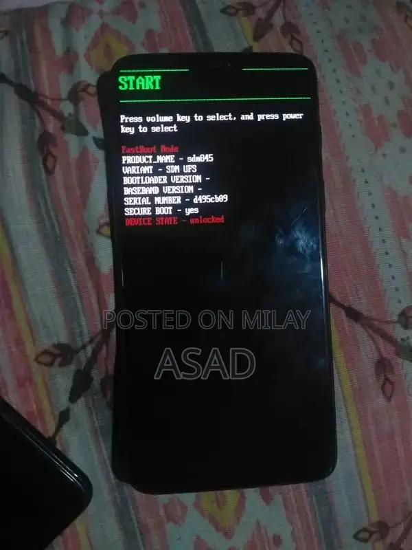 OnePlus 6 Smartphone with Minor Software Issue