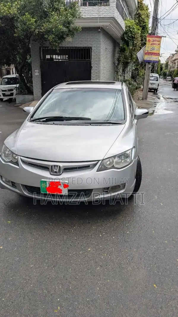 Honda Civic Reborn 2007 Sedan - Well-Maintained Vehicle