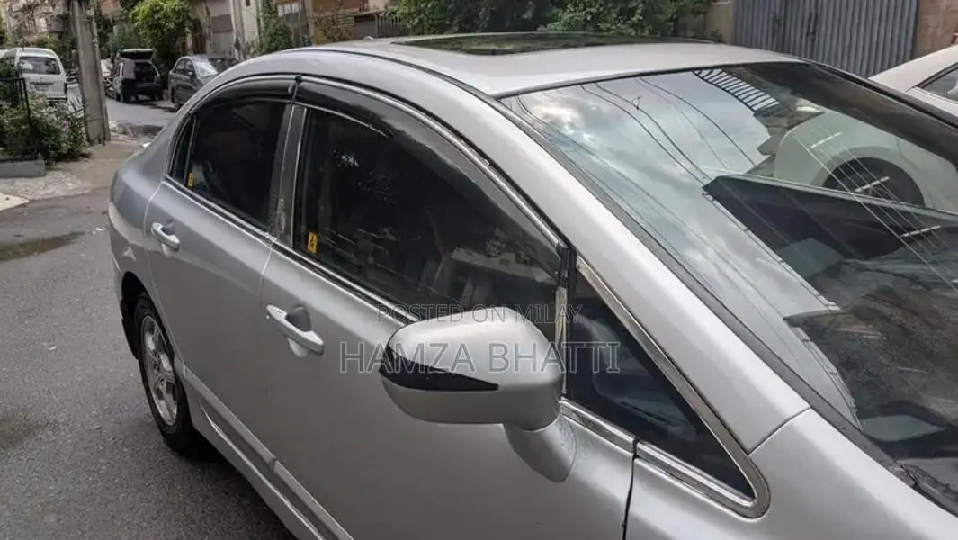 Honda Civic Reborn 2007 Sedan - Well-Maintained Vehicle