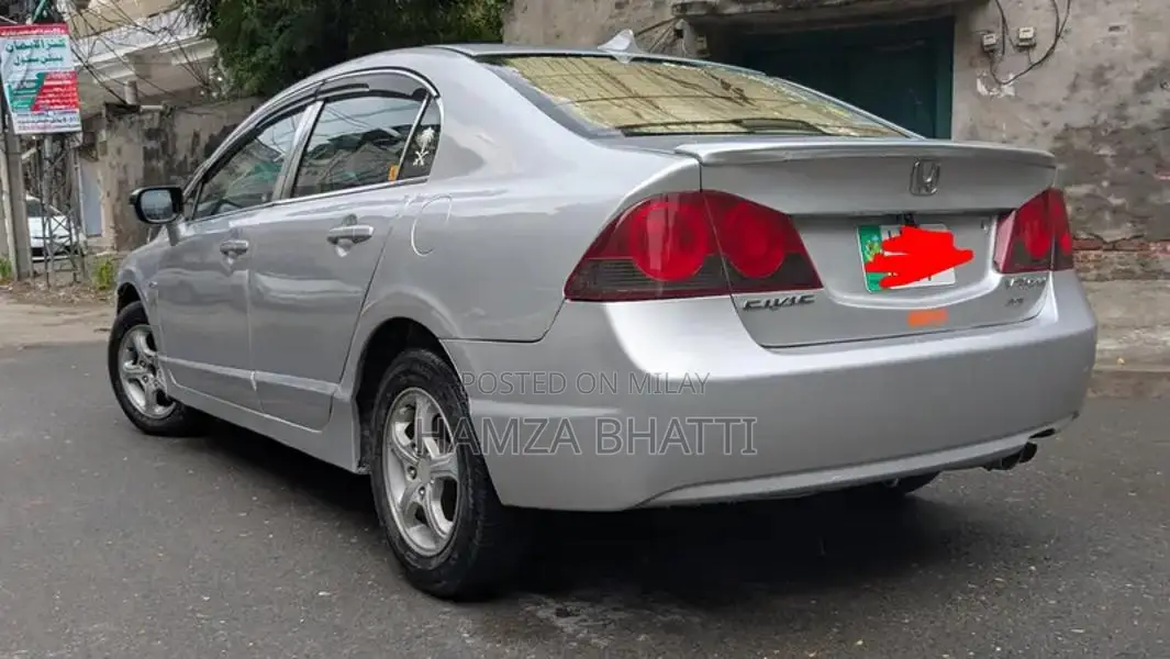 Honda Civic Reborn 2007 Sedan - Well-Maintained Vehicle