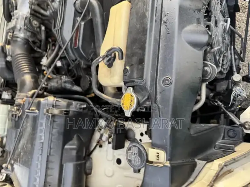 Toyota Land Cruiser Prado TZG 4x4 SUV - Korean Embassy Auction Vehicle