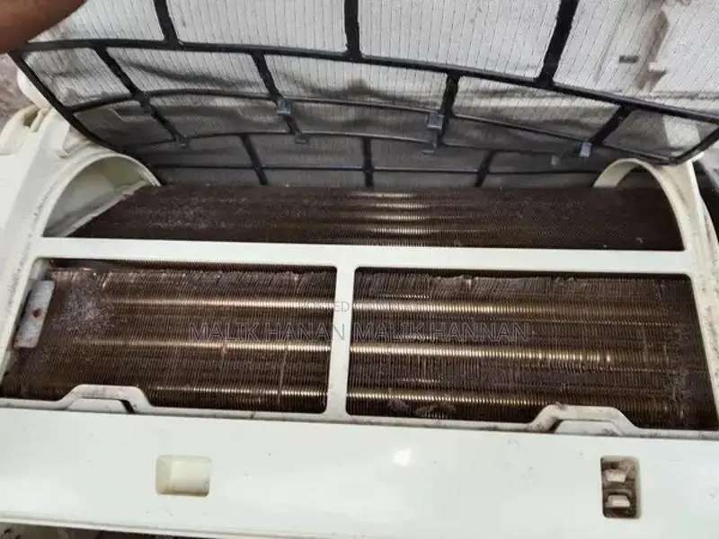 Haier 1-Ton White Air Conditioner with Remote Control