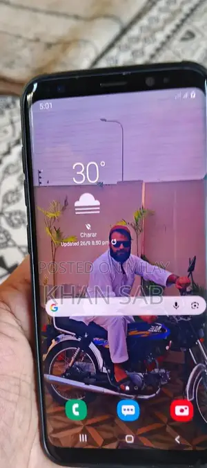 Used Mobile Phone with Functional Back Cover