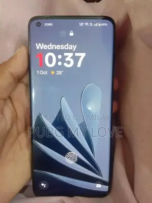 OnePlus 10 Pro Gaming Smartphone with High Refresh Display