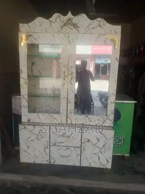 Modern Wooden Dressing Table with Sleek Design