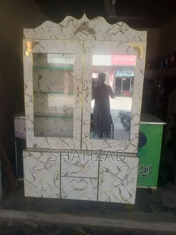 Modern Wooden Dressing Table with Sleek Design