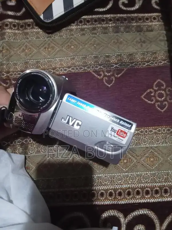 JVC Handicam Digital Video Camera Camcorder