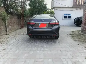 Toyota Car - Home Used Vehicle in New Condition