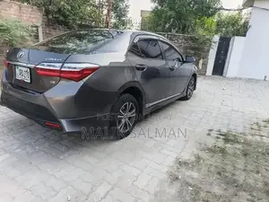 Toyota Car - Home Used Vehicle in New Condition