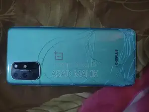 Photo - OnePlus 8T McLaren Edition Smartphone