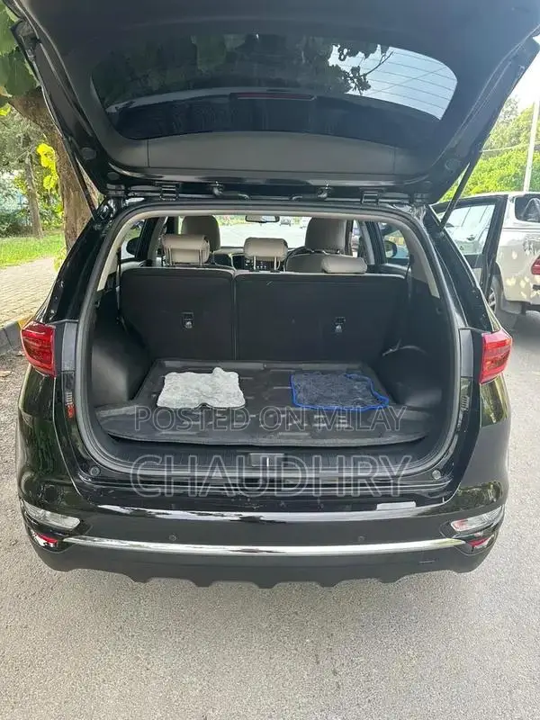 Kia Sportage - Low Mileage, Pristine Condition SUV