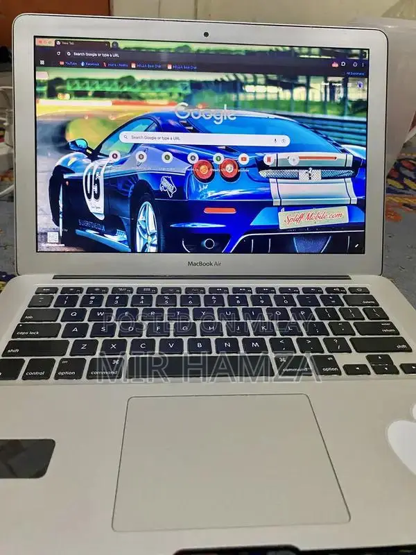 MacBook Air Laptop with Broadwell Intel Core Processor