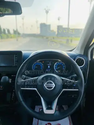 Nissan Dayz Highway Star S Hybrid Compact Crossover